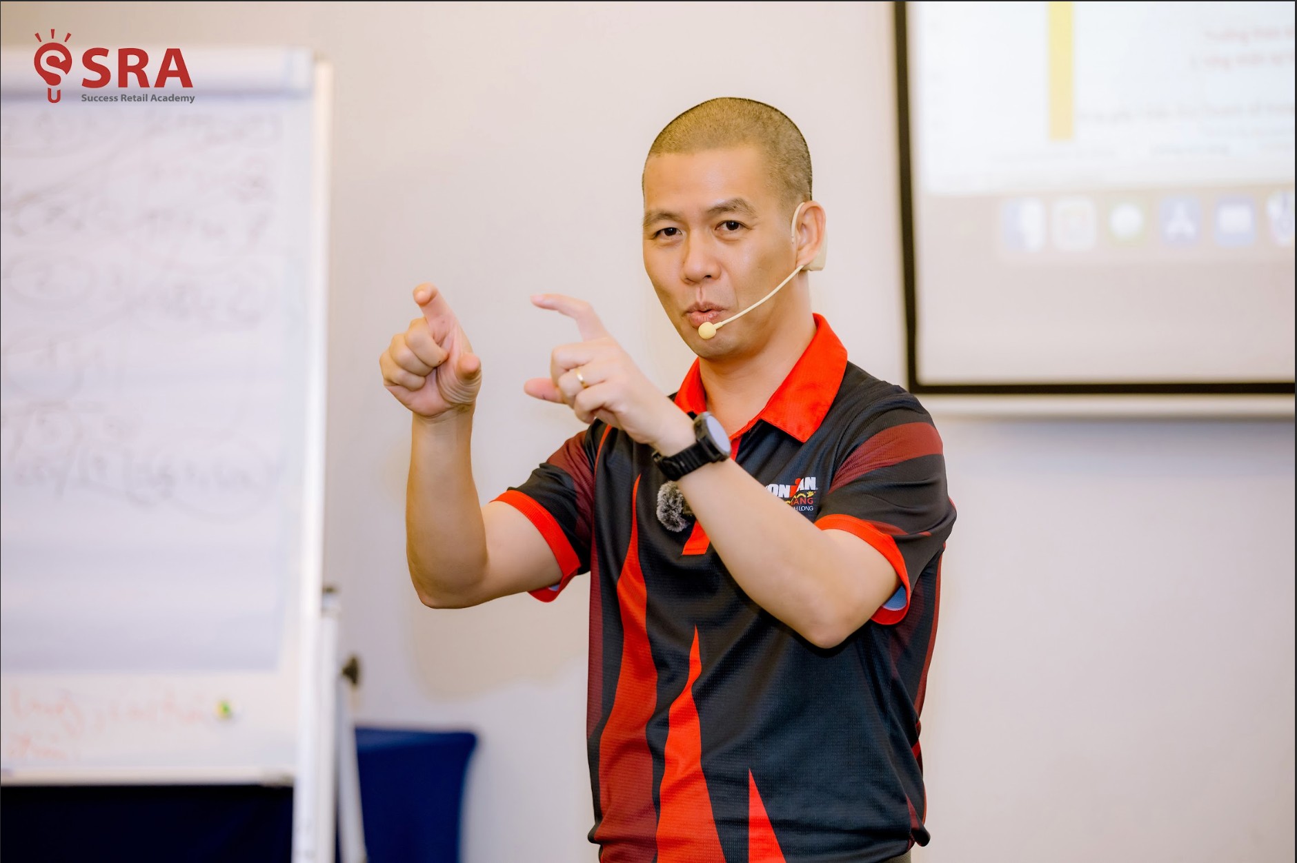 Từ đứa trẻ nấu cơm cho hai em đến người vận hành 16 chuỗi — và lý do tôi đóng gói tất cả cho bạn