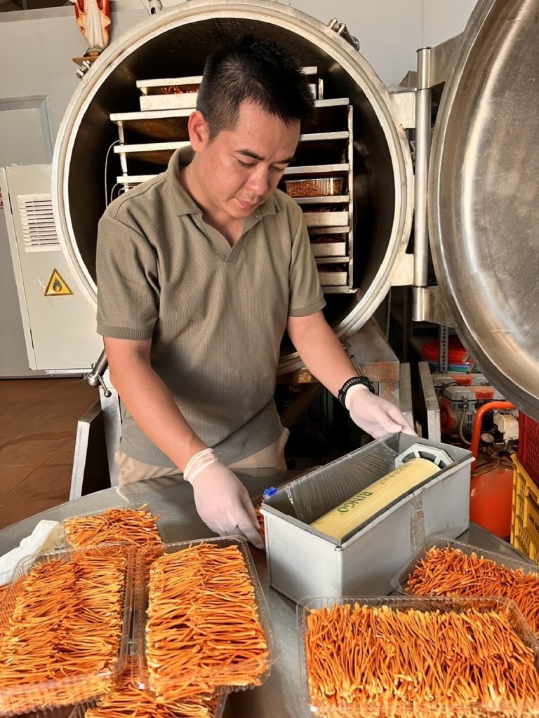Vũ Nhật Tuấn — làm thương hiệu sản phẩm bằng sự thật